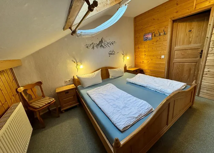 Hotel nahe College: Pension Huber